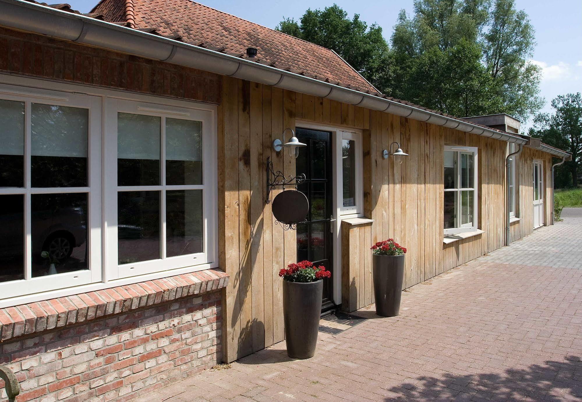Erve Fakkert Bed and Breakfast Rossum  Eksteriør billede